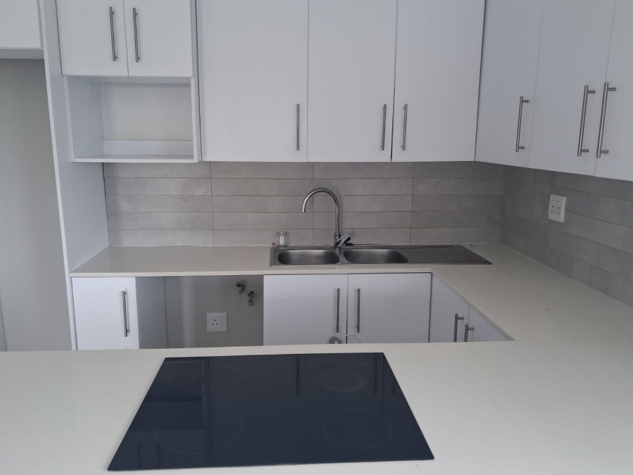 To Let 3 Bedroom Property for Rent in Winterstrand Eastern Cape